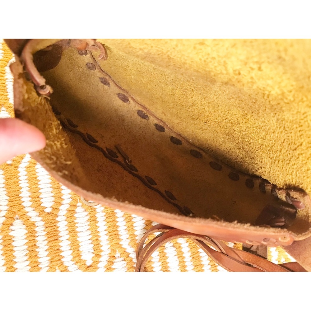 Vintage 60's leather handmade painted shoulder bag - Picture 6 of 6